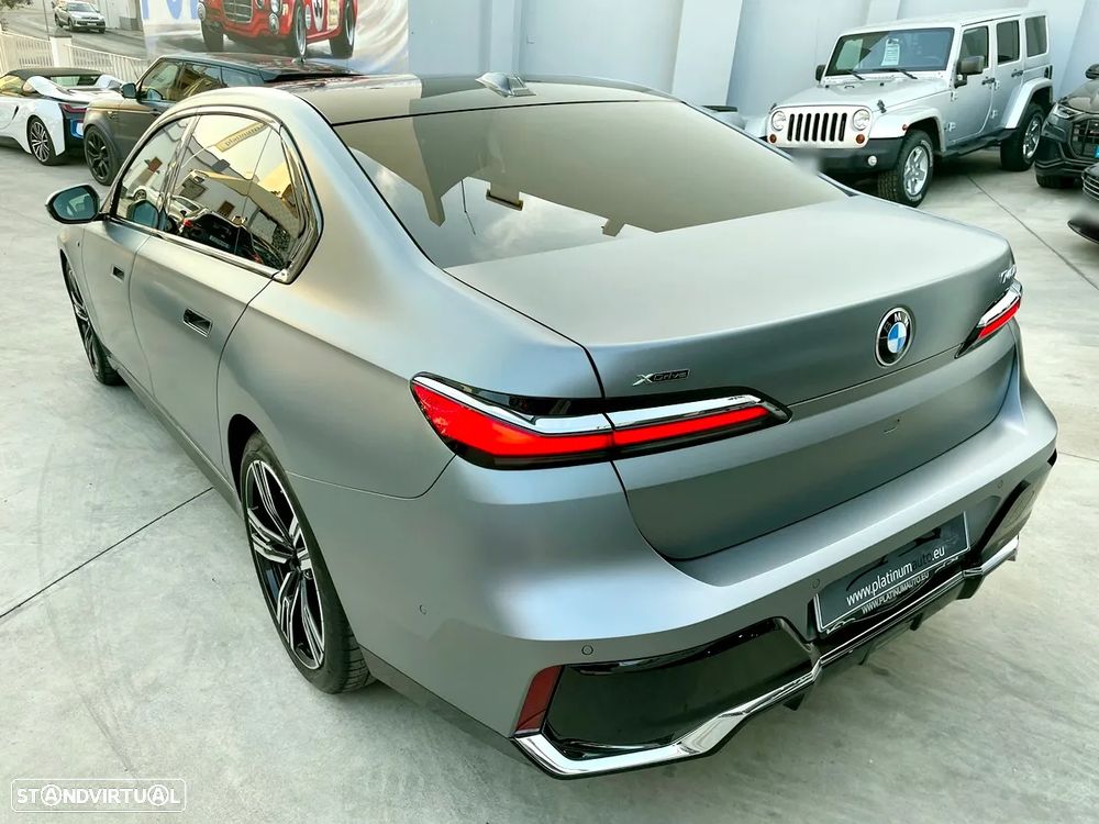 BMW 740 d xDrive Pack Desportivo M - 50