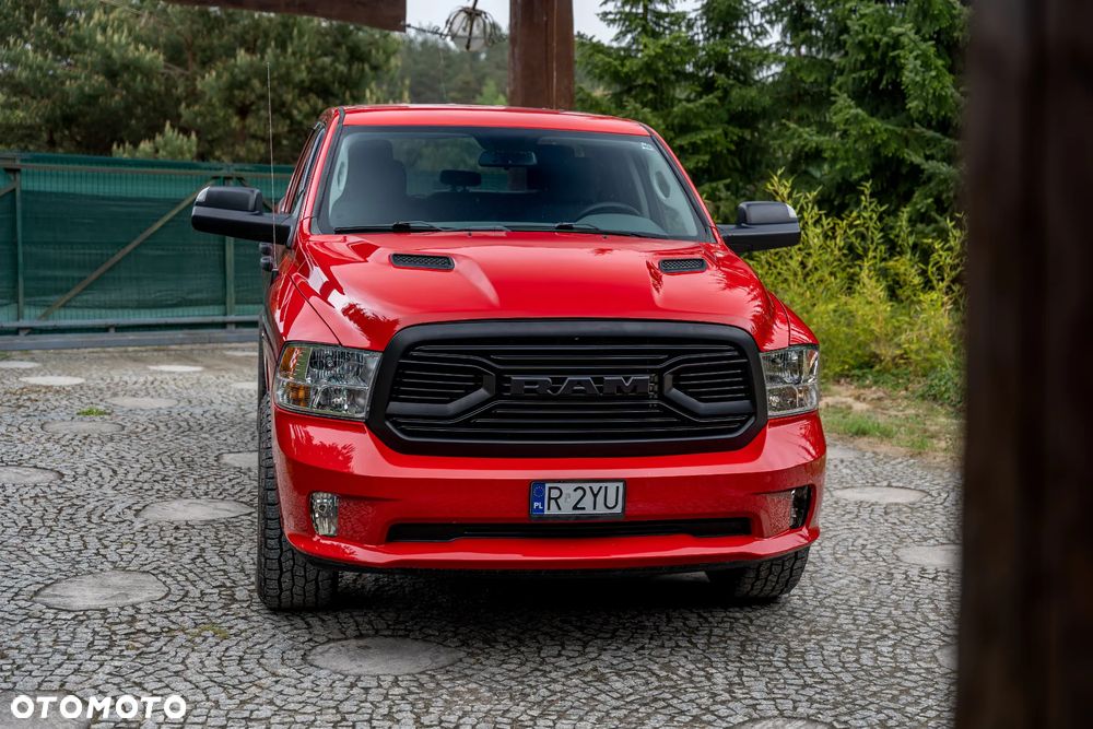 RAM 1500 Quad Cab Sport - 15