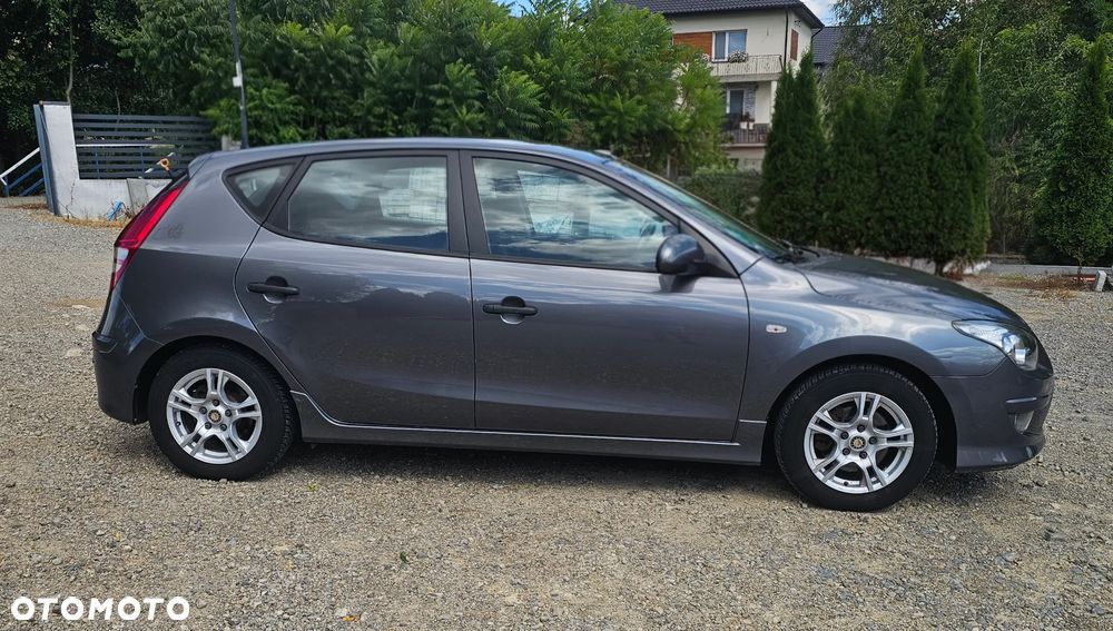 Hyundai i30 1.4 Comfort World Cup - 5