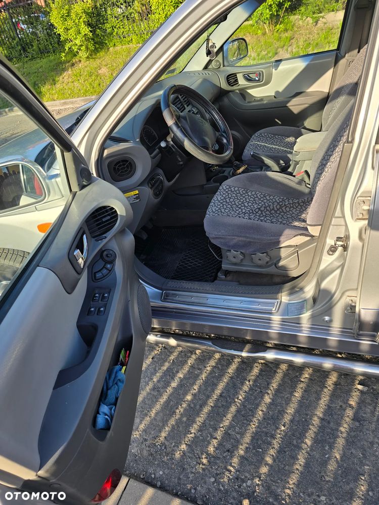 Hyundai Santa Fe 2.0 CRDi VGT GLS - 10