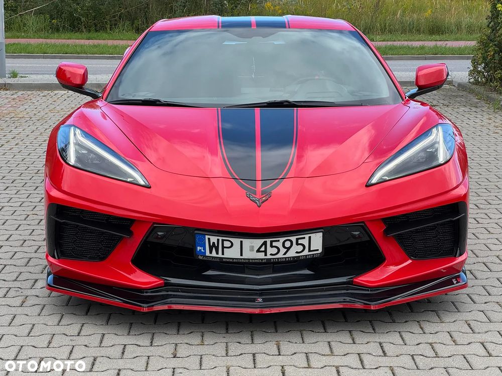 Chevrolet Corvette - 10