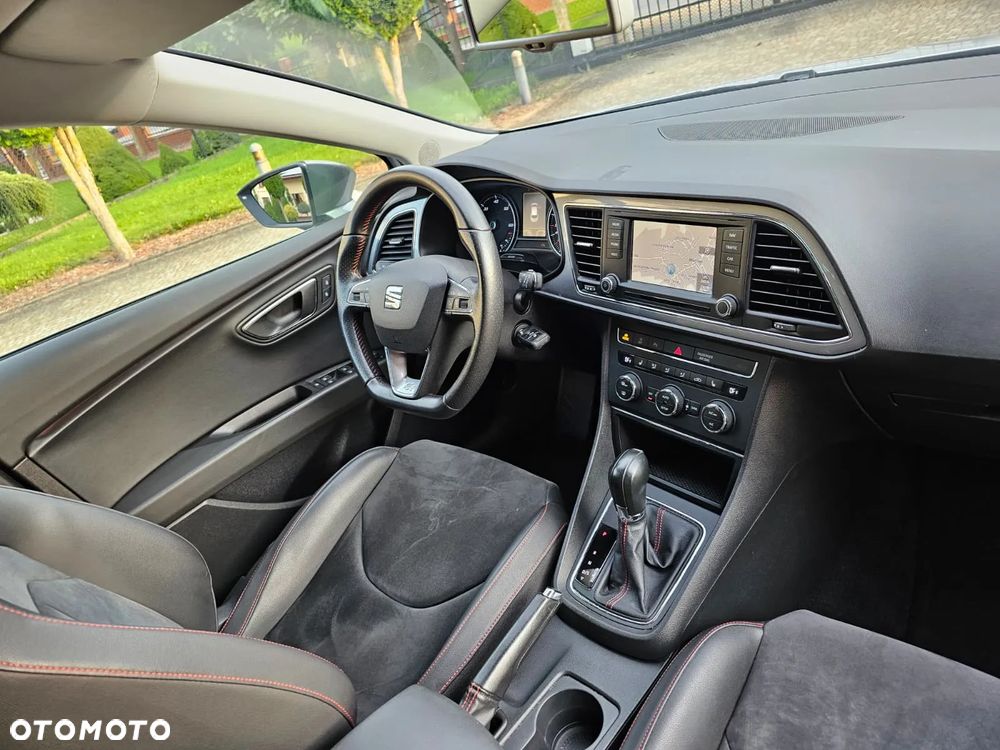Seat Leon 2.0 TDI FR S&S DSG - 32