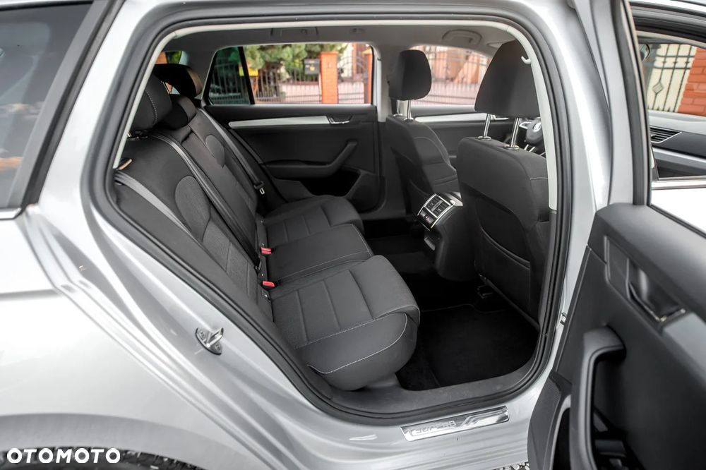Skoda Superb 2.0 TDI 4x4 Ambition DSG - 20