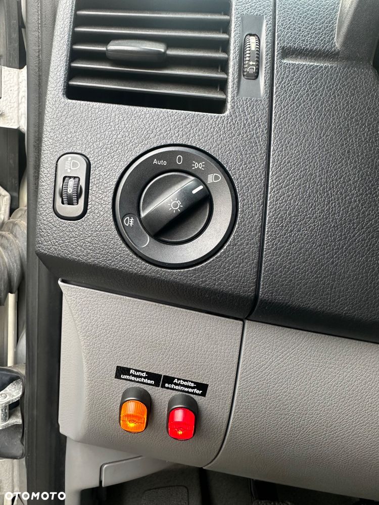 Volkswagen Crafter - 25
