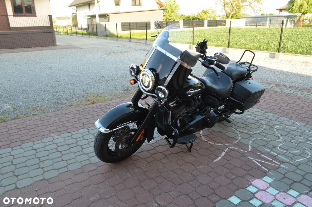 Harley-Davidson Softail Heritage Classic - 19