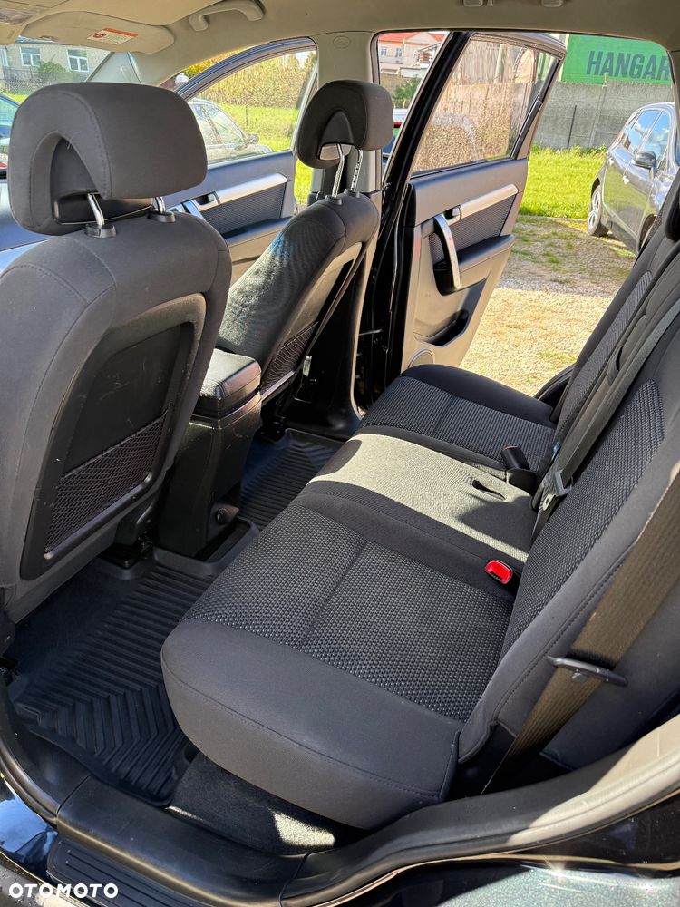 Chevrolet Captiva 2.2 D LS+ - 15