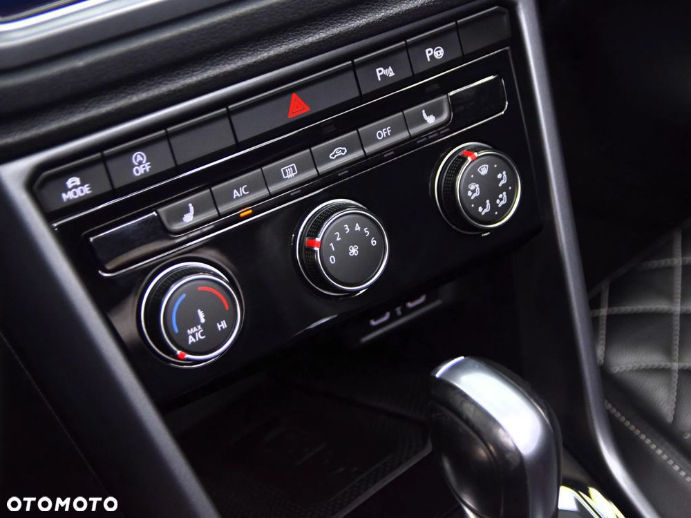 Volkswagen T-Roc 1.5 TSI R-Line DSG - 26