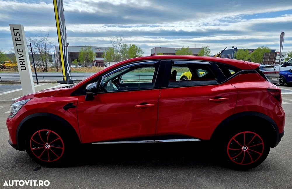 Renault Captur TCe GPF Zen - 8