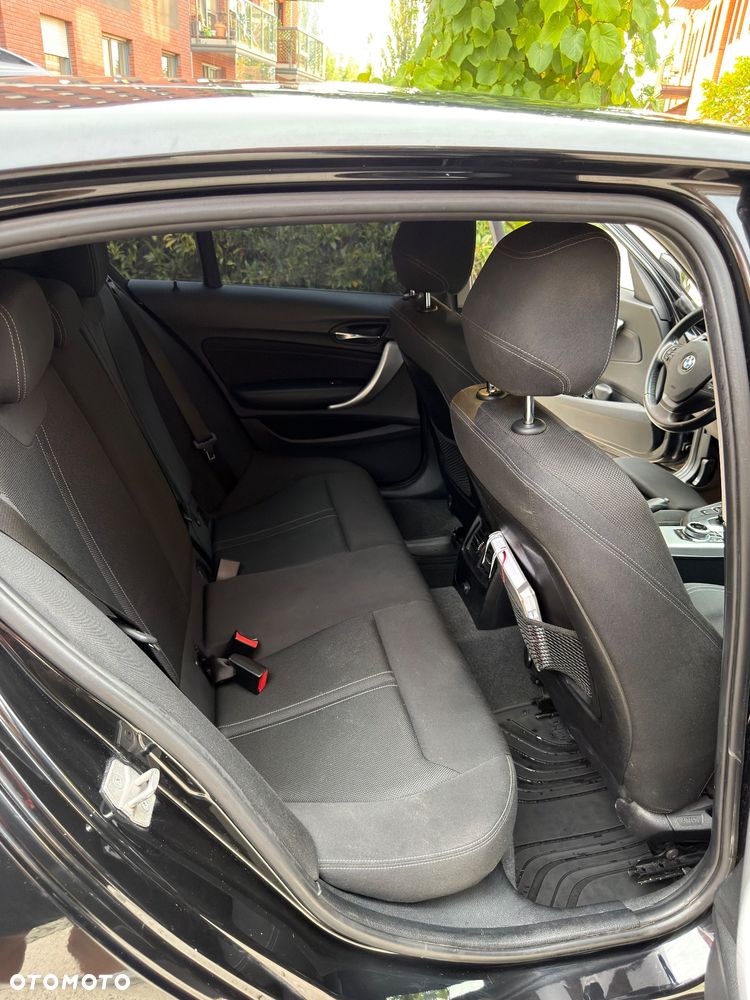 BMW Seria 1 118d Edition M Sport Shadow - 16