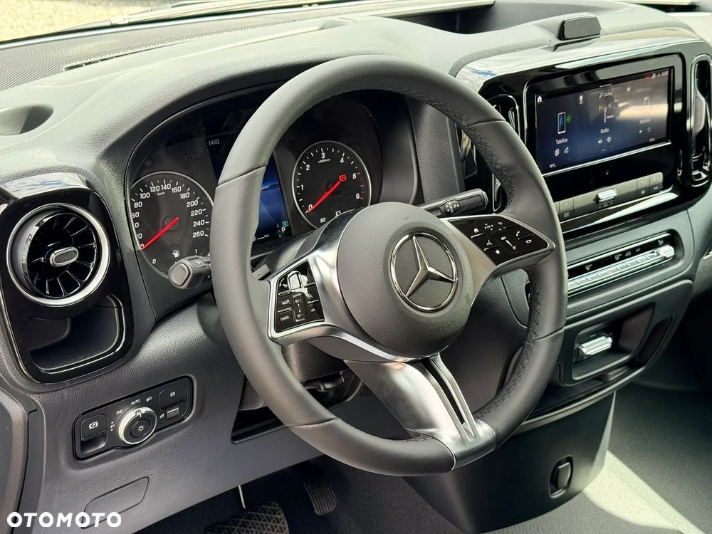Mercedes-Benz Vito - 15