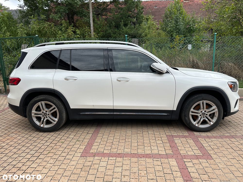 Mercedes-Benz GLB 250 4Matic 8G-DCT - 4