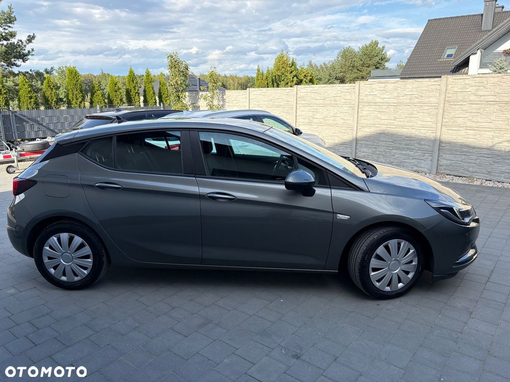 Opel Astra 1.4 T GPF Dynamic - 4