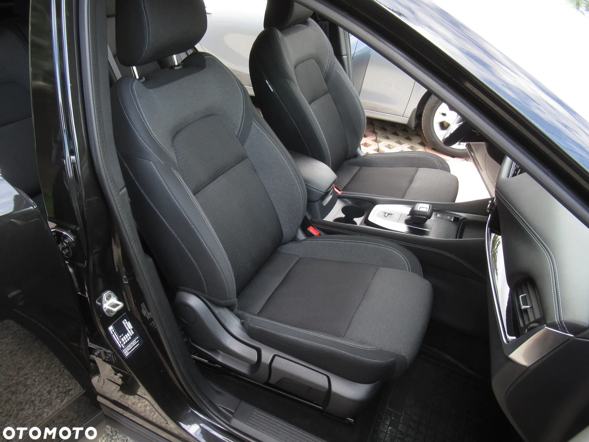 Nissan Qashqai 1.3 DIG-T N-Connecta DCT - 10