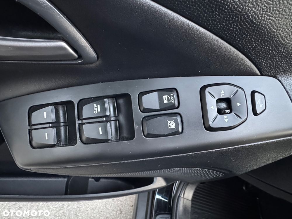Hyundai ix35 2.0 2WD Automatik Trend - 37