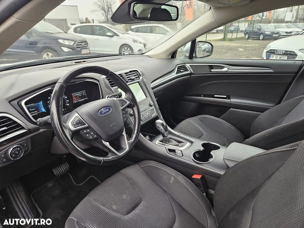 Ford Mondeo 2.0 HEV Trend - 5