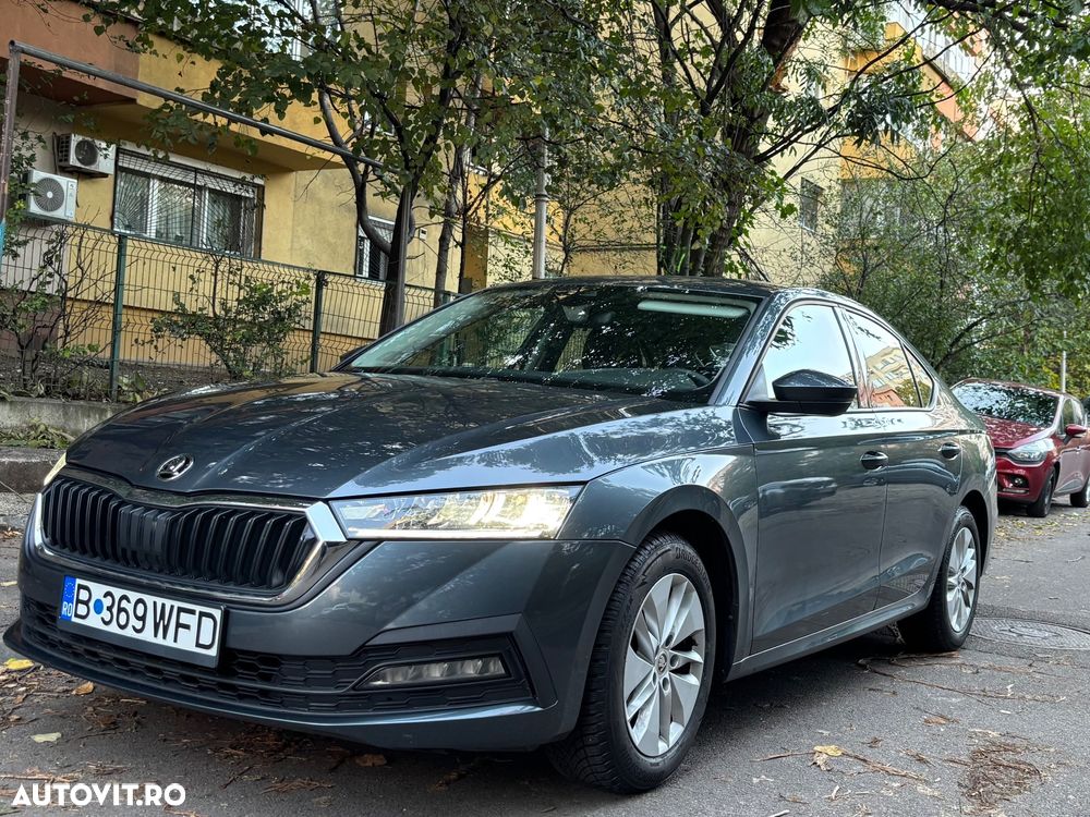 Skoda Octavia 2.0 TDI DSG Style - 3