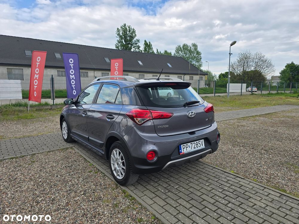 Hyundai i20 blue 1.0 T-GDI Active YES Plus - 8
