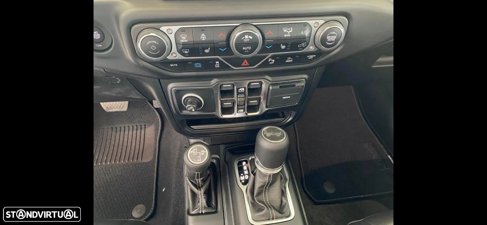 Jeep Wrangler - 6