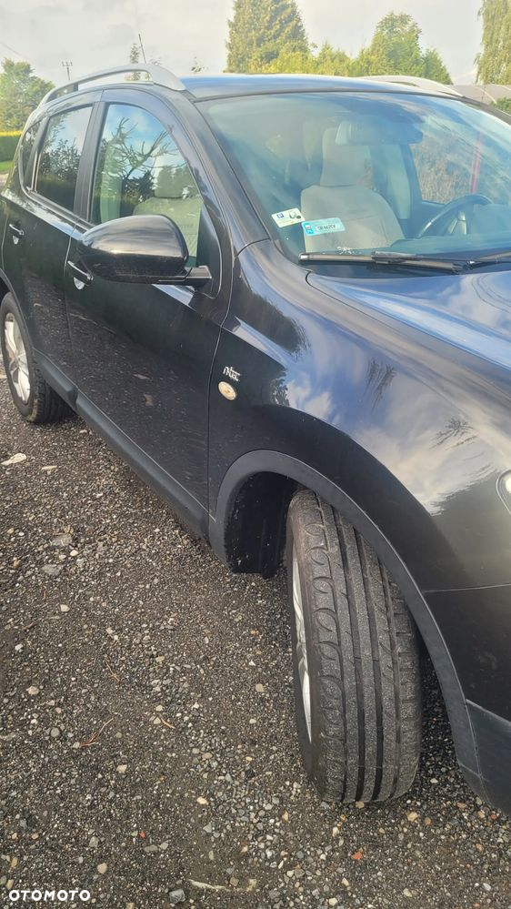 Nissan Qashqai 2.0 dCi DPF 4x4 tekna - 8