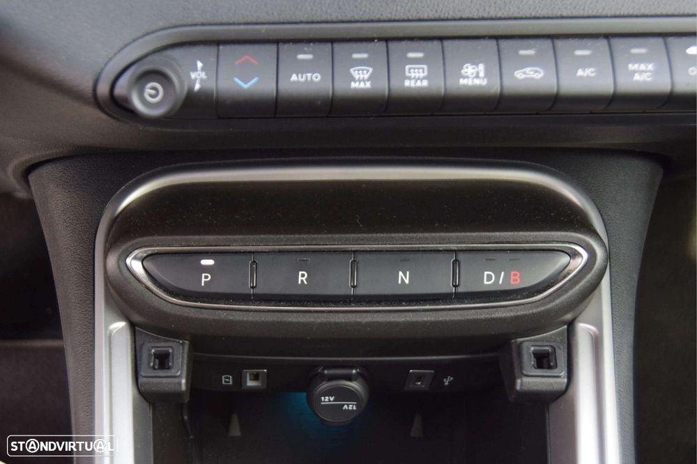 Jeep Avenger 54 kWh Summit - 29