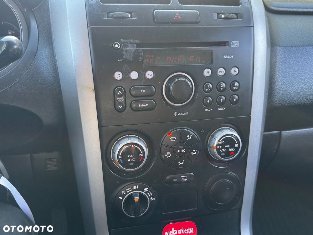 Suzuki Grand Vitara - 14