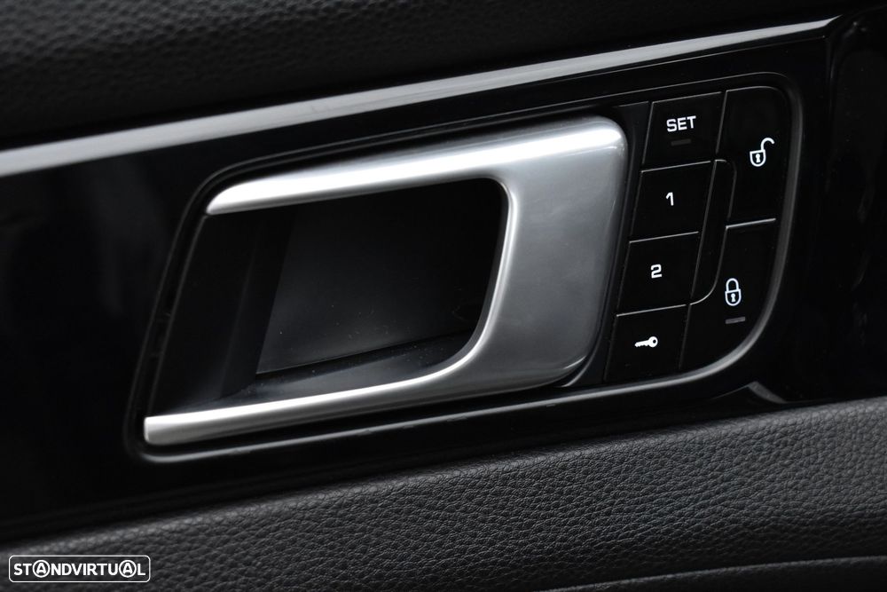 Porsche Panamera Sport Turismo - 27