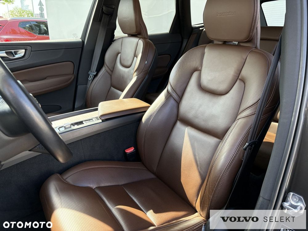Volvo XC 60 - 8