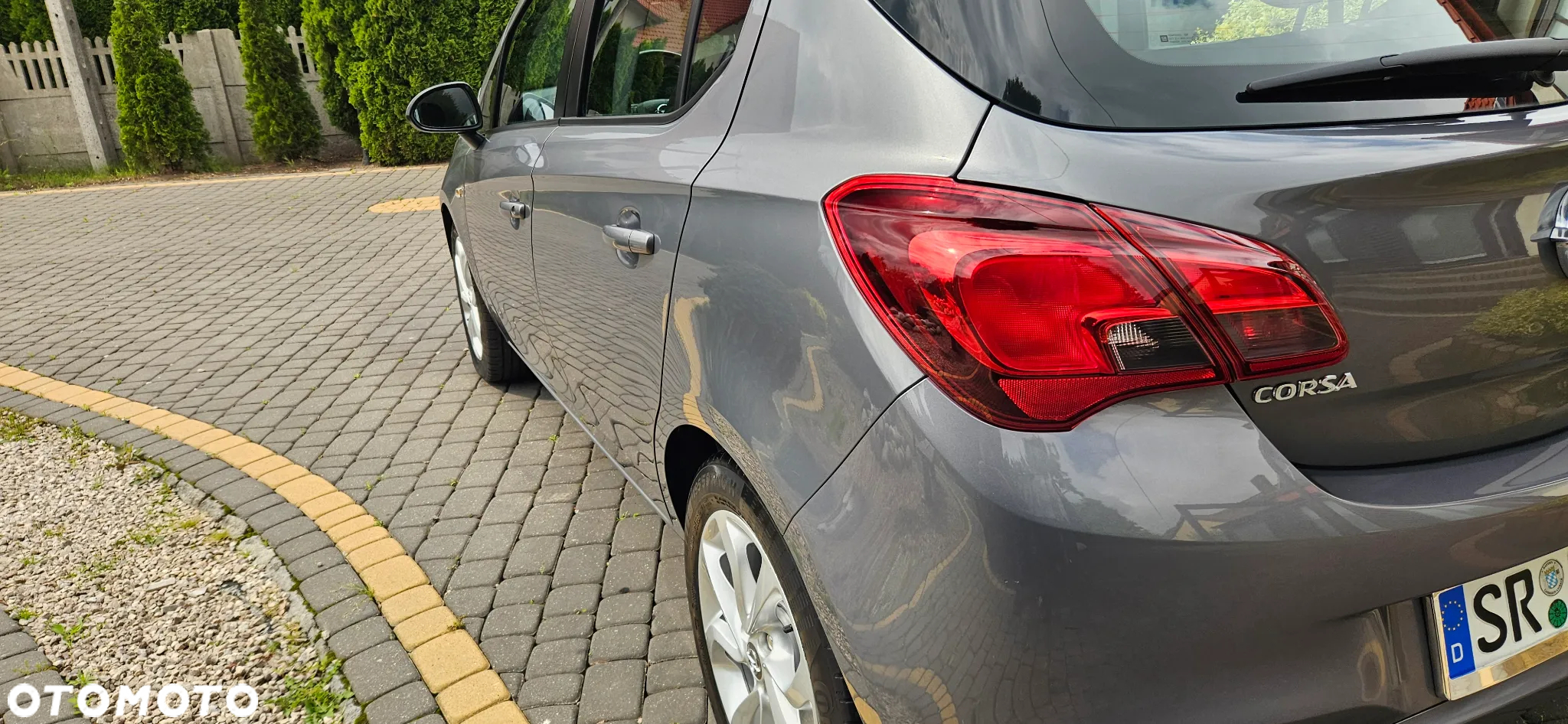 Opel Corsa 1.4 Cosmo - 19