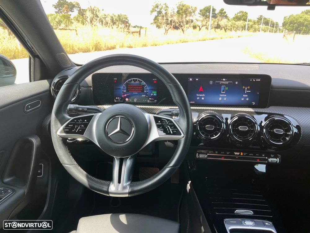 Mercedes-Benz A 250 e Style Plus - 16