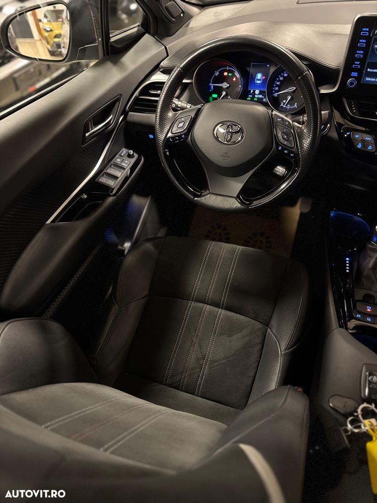 Toyota C-HR 1.8 HSD 122 CP 4x2 CVT C-lassy bi-tone - 15