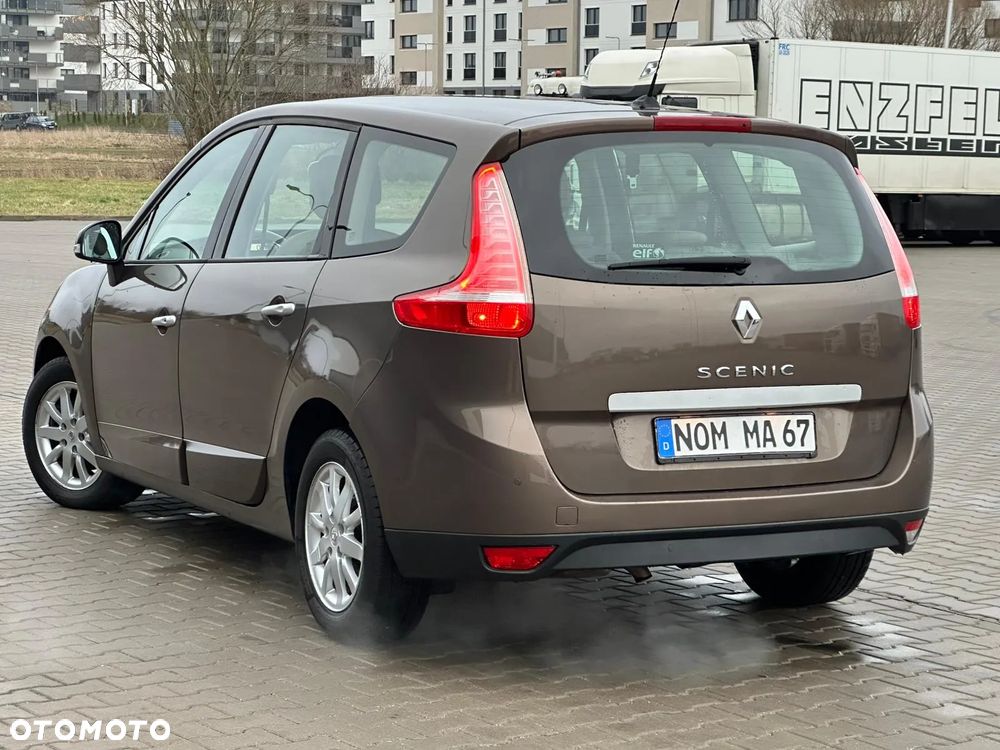 Renault Grand Scenic 2.0 16V 140 CVT Luxe - 2