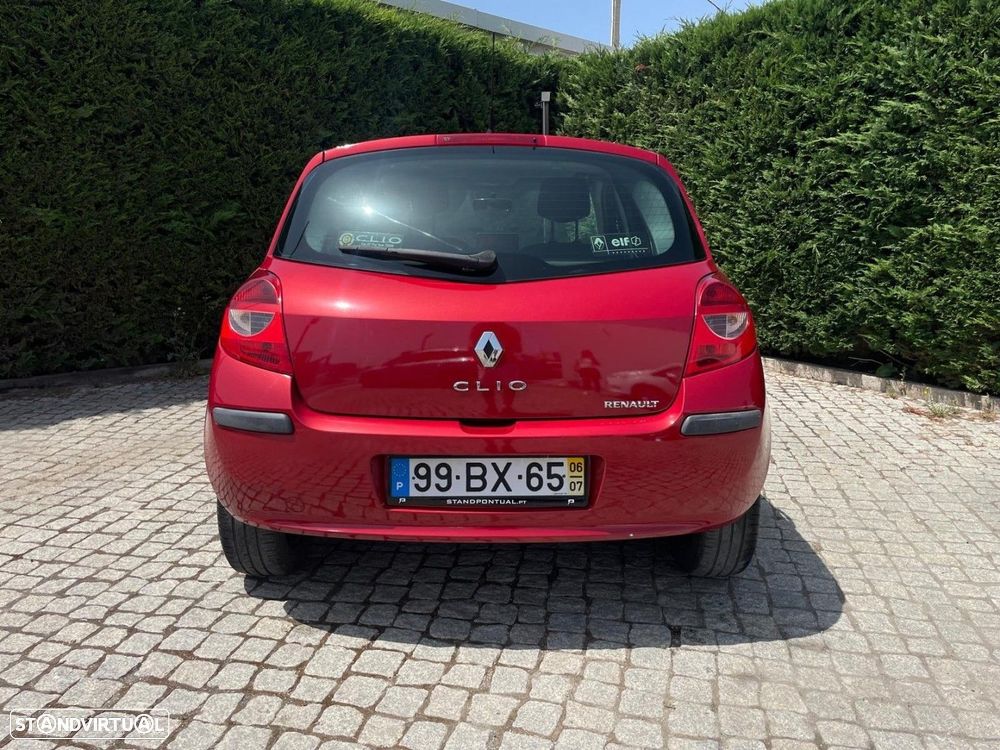 Renault Clio 1.2 16V Dynamique - 17