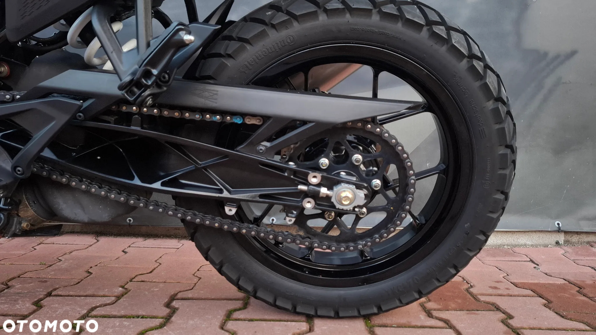 KTM Adventure - 10