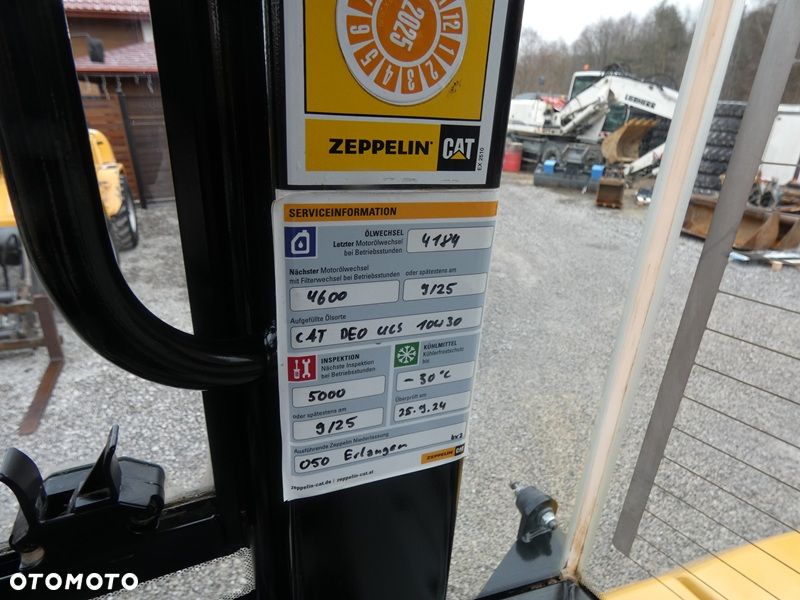 Caterpillar CAT 907M Z Niemiec / 2021r / Pełny Serwis / - 12