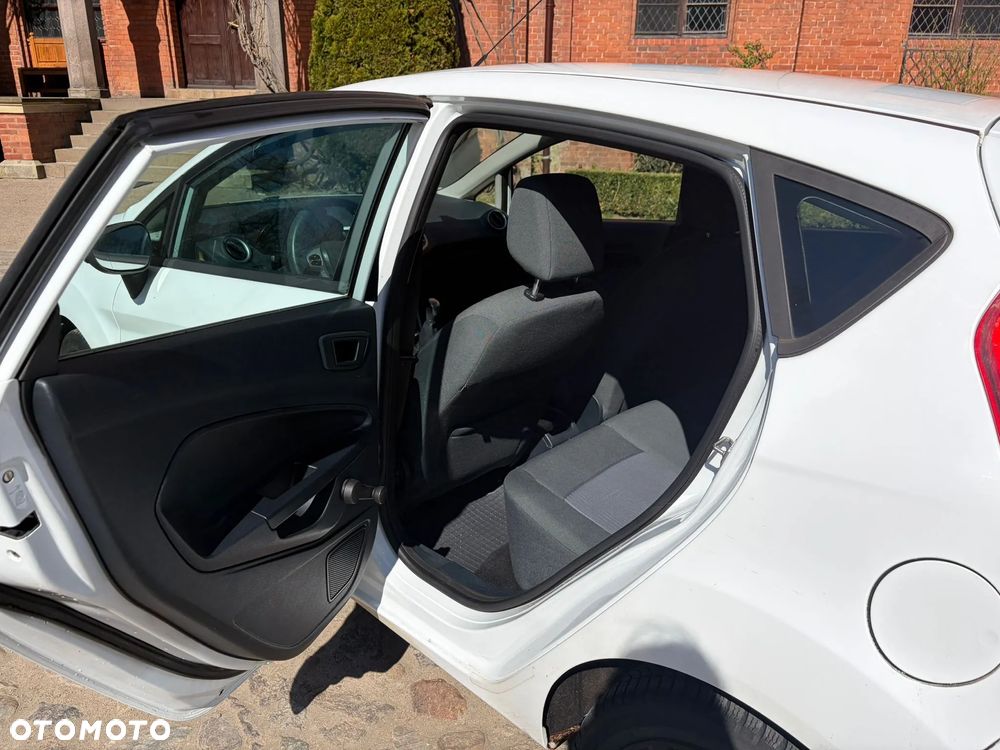 Ford Fiesta 1.4 TDCi Silver X (SVP) - 8