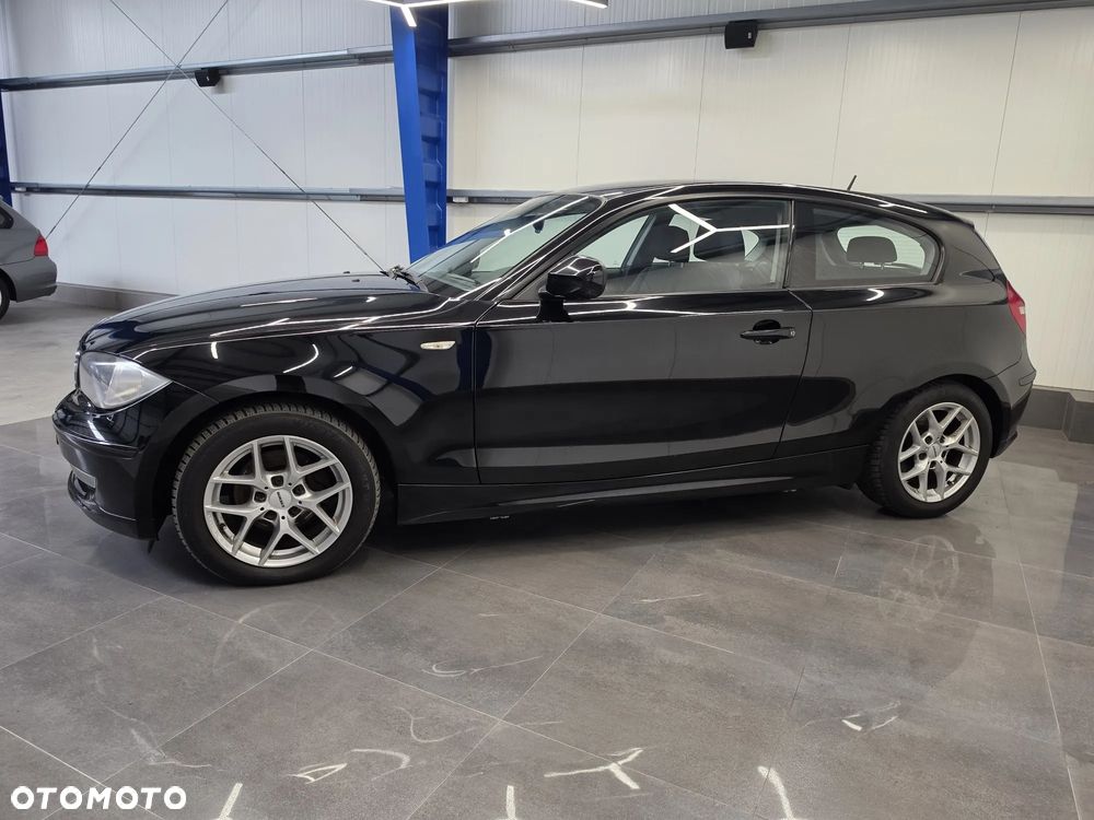 BMW Seria 1 116i - 4