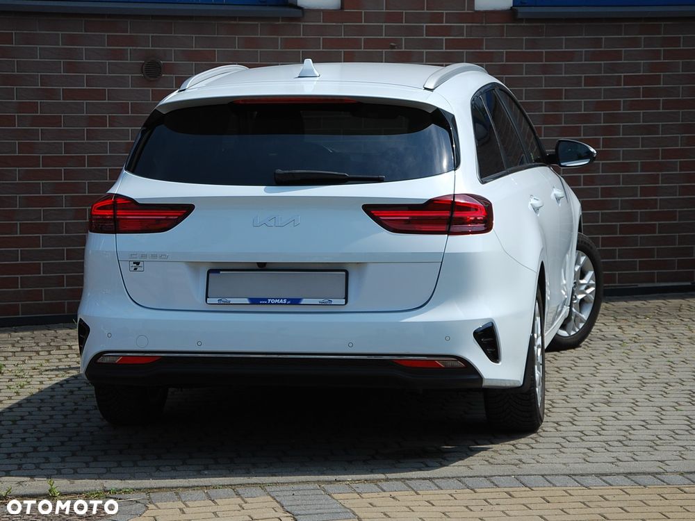 Kia Ceed 1.5 T-GDI L - 23