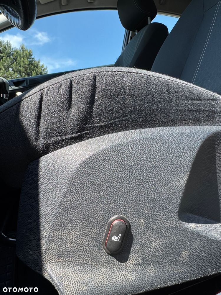Ford Fiesta 1.4 Trend - 14