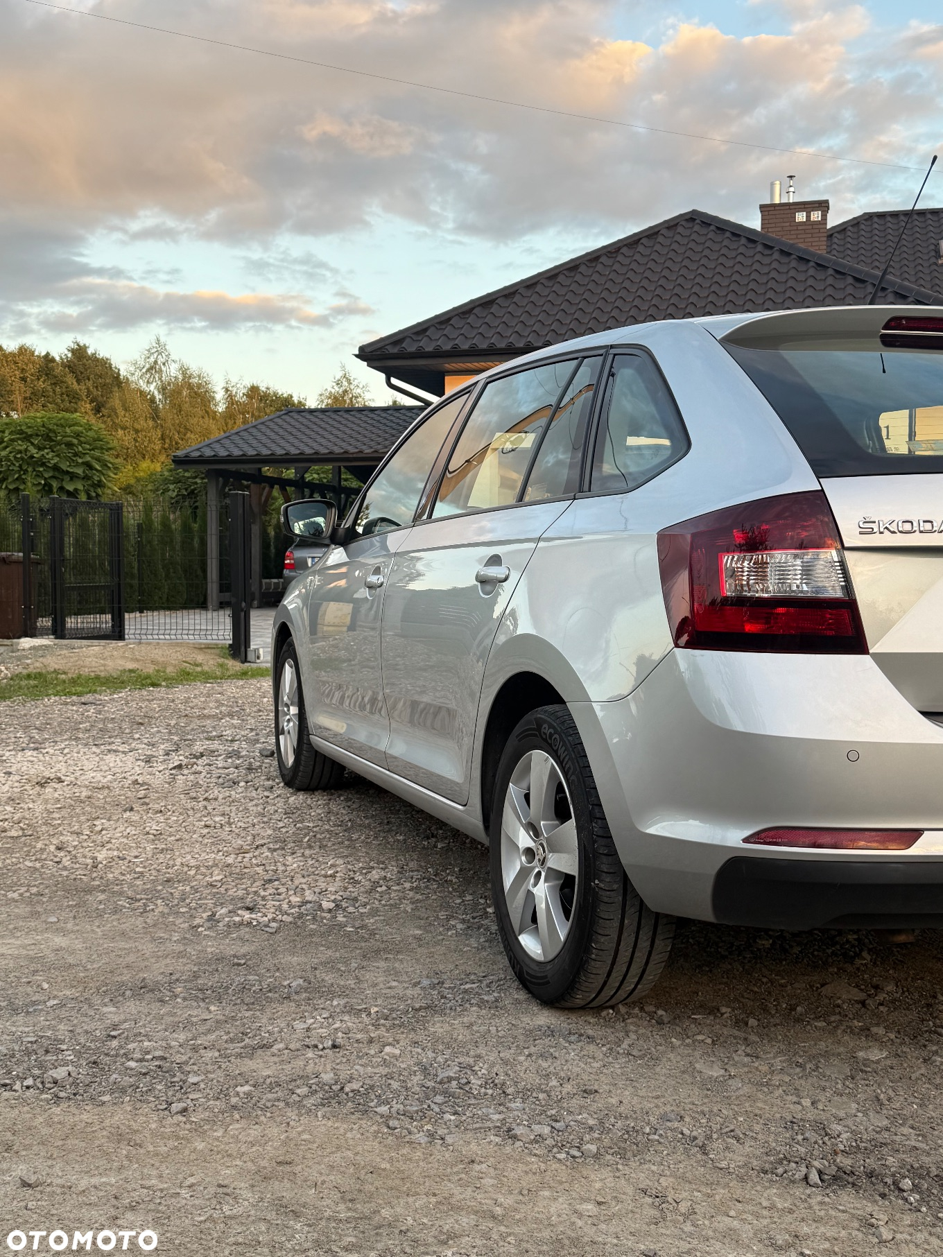 Skoda RAPID - 6