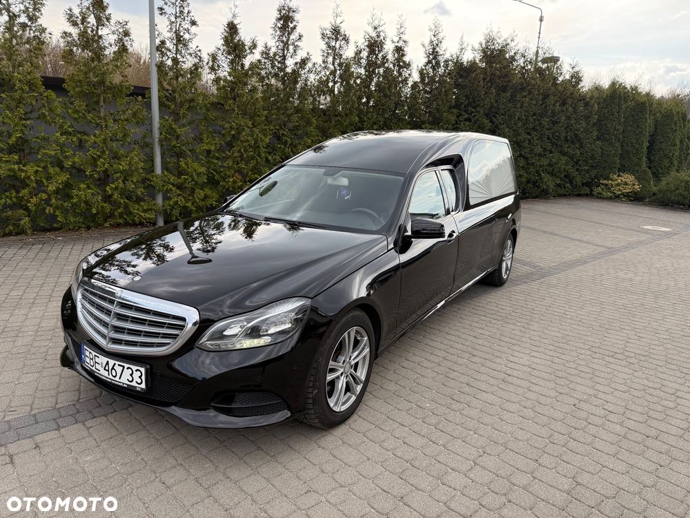 Mercedes-Benz Klasa E - 1