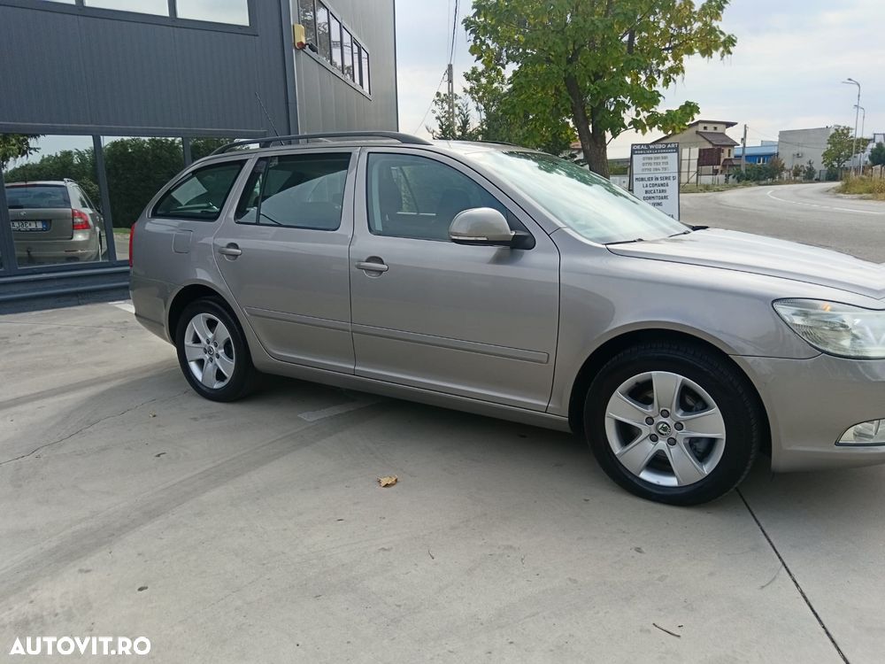 Skoda Octavia 2.0 TDI DPF Ambition - 10