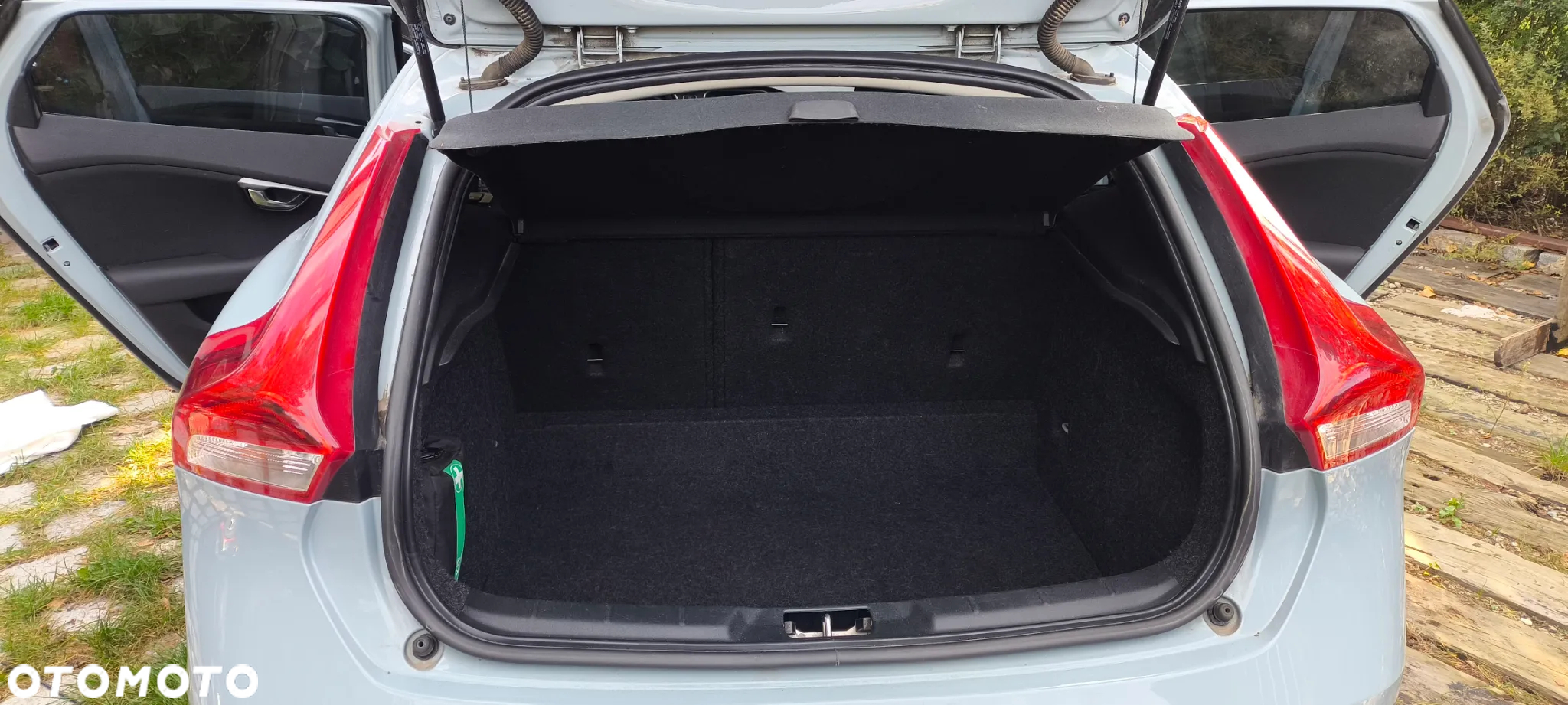 Volvo V40 D2 Drive-E Momentum - 36