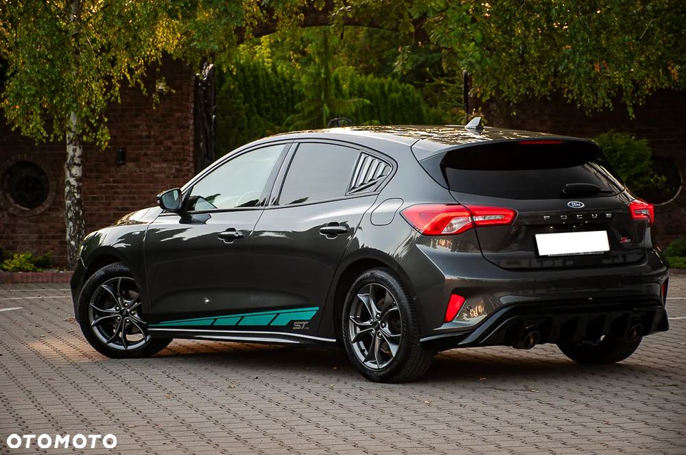 Ford Focus 1.5 EcoBoost STart-Stopp-System ST-LINE - 10