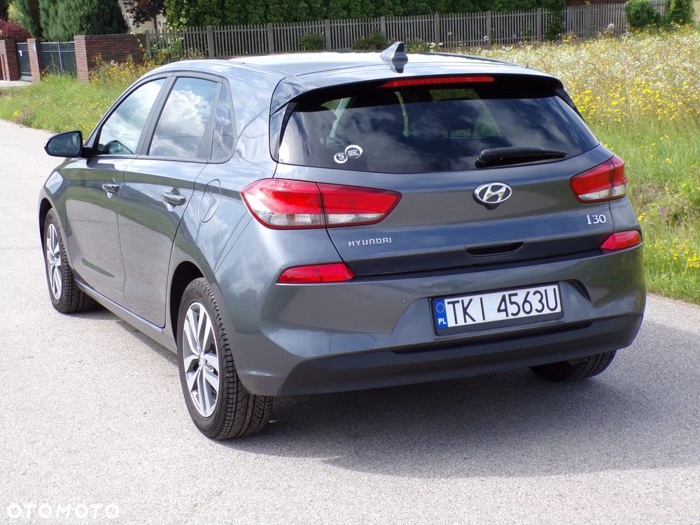 Hyundai i30 1.6 CRDI Intro Edition - 8