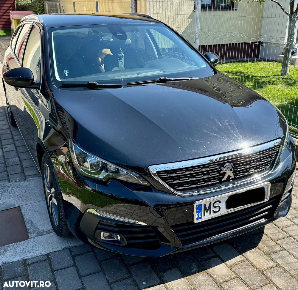 Peugeot 308 1.2 L PureTech Turbo Allure Aut. - 2