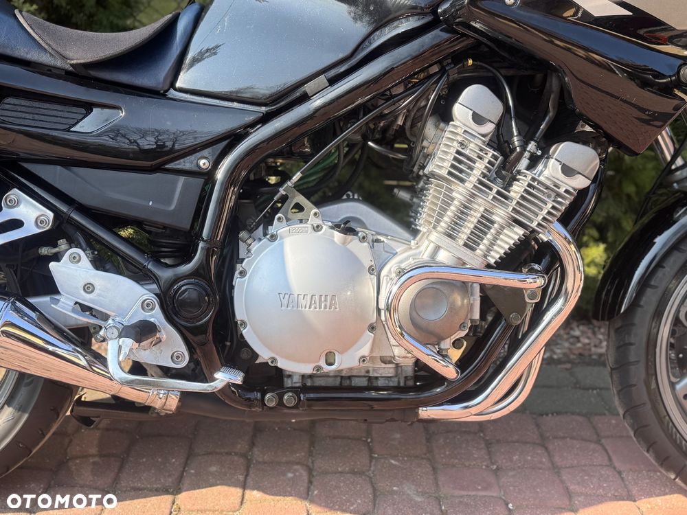 Yamaha XJ - 11