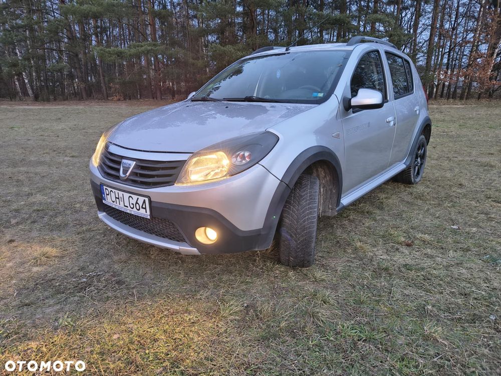Dacia Sandero - 1