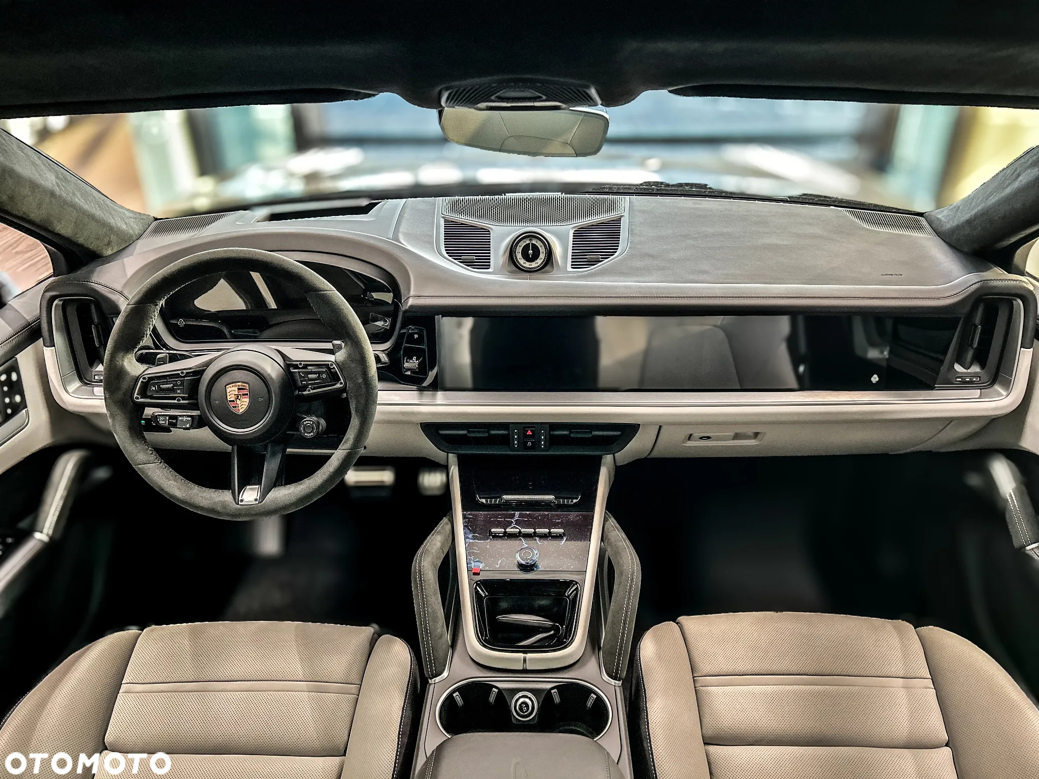 Porsche Cayenne Coupe S - 9