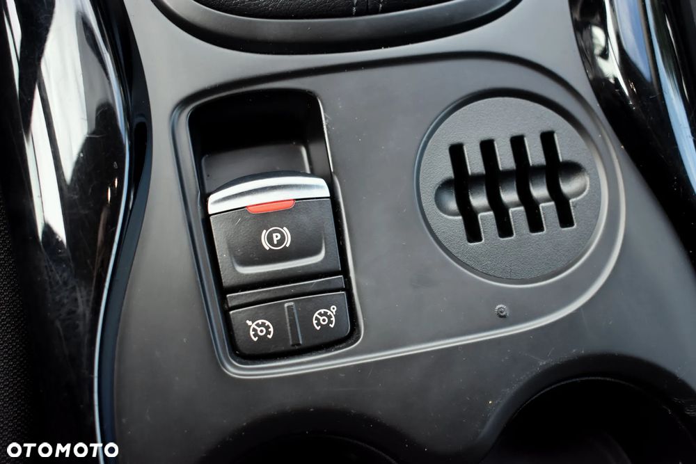 Renault Kadjar 1.2 Energy TCe Business - 31