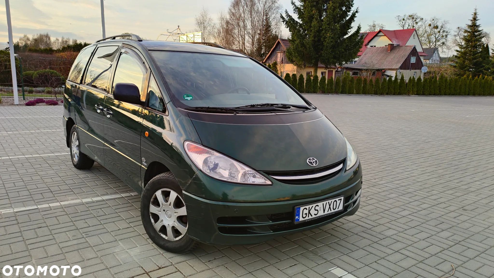Toyota Previa D-4D Executive - 1